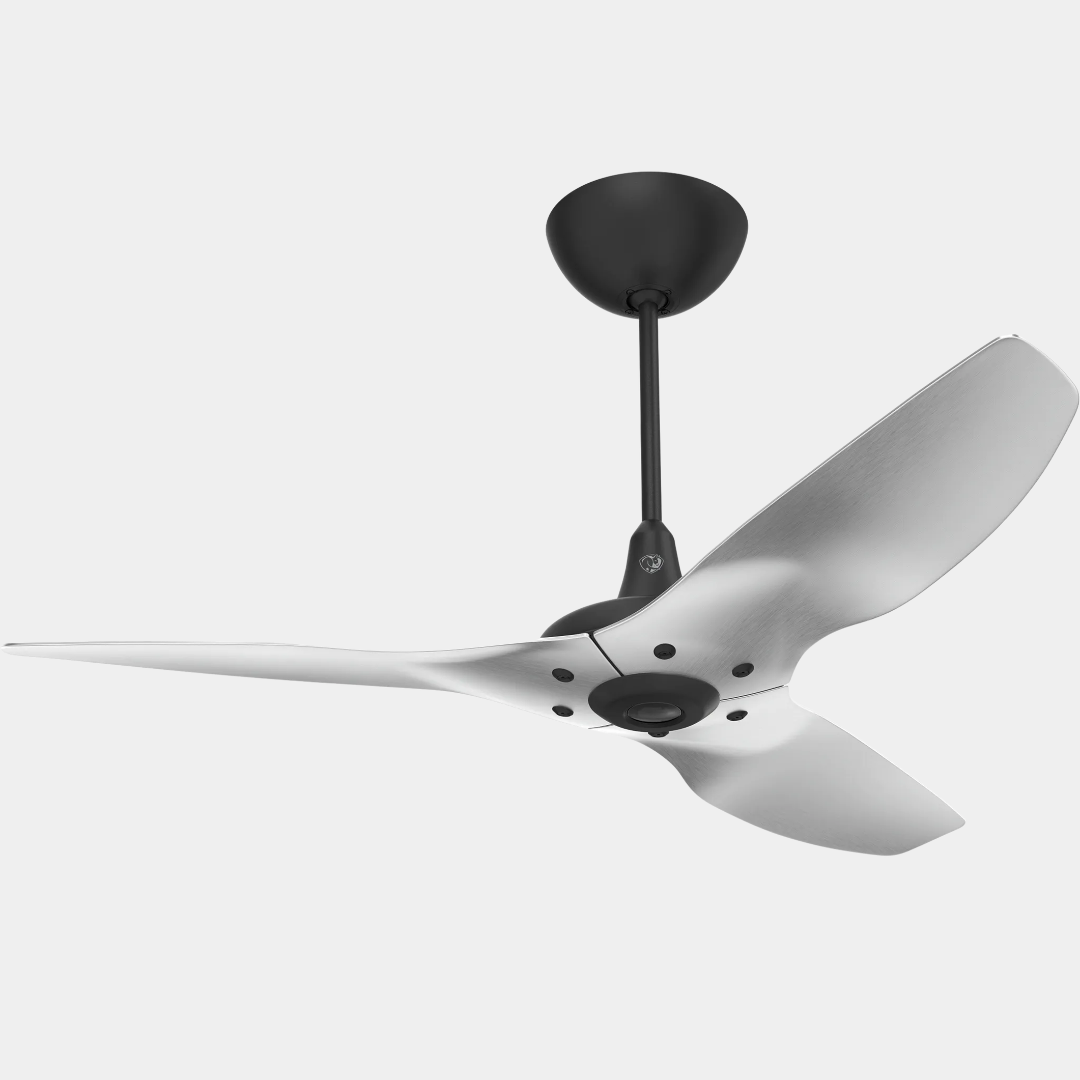 VENTILADOR DE TECHO PARA INTERIORES HAIKU® CON MONTAJE TIPO DOWNROD